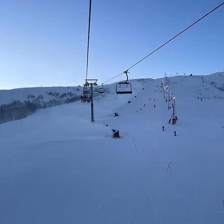 Velkommen Til Topp Pa Strandafjellet 2 Soverom Og Hems * Stranda (More og Romsdal)