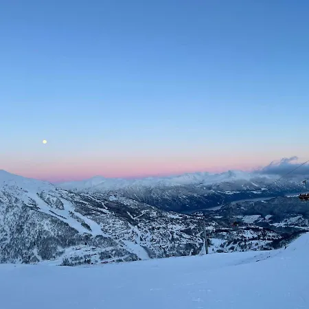 Velkommen Til Topp Pa Strandafjellet 2 Soverom Og Hems Apartament *