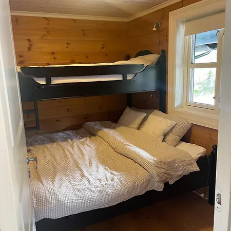 Velkommen Til Topp Pa Strandafjellet 2 Soverom Og Hems